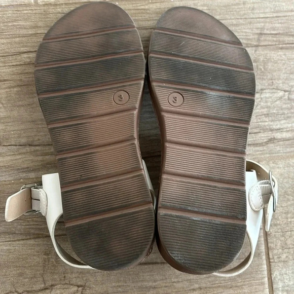 Cat & Jack white leather sandals with straps. 🔴 - Picture 4 of 4